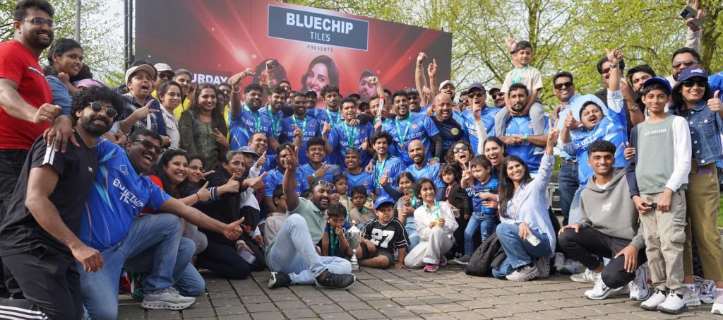 കേരളാ ഹൗസ്‌ വള്ളംകളി ആഹാ ബോട്ട് ക്ലബ്ബിന്  ഹാട്രിക് വിജയം